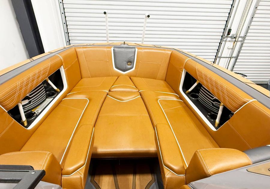 2016 Nautique G25, photo 10 of 17